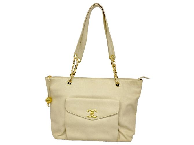 Timeless Saco Tote Chanel em couro de bezerro granulado bege