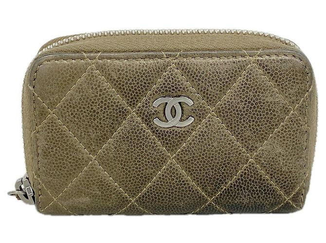 Monedero Chanel de piel de becerro granulada marrón Castaño