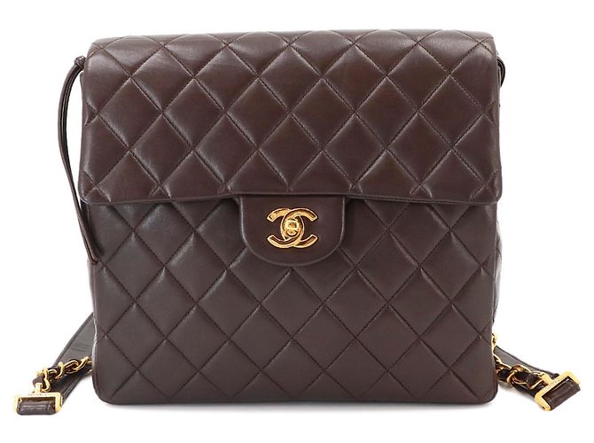 Mochila de corrente Chanel Matelassé Marrom