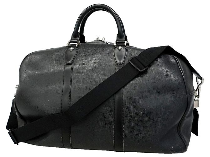 Borsa Boston Louis Vuitton Taiga Kendall PM Grigio
