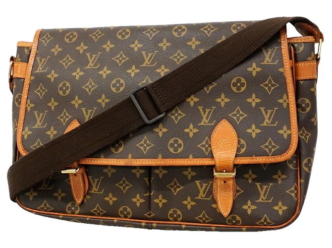 Bolsa de Ombro Louis Vuitton Monogram Gibeciere GM Marrom