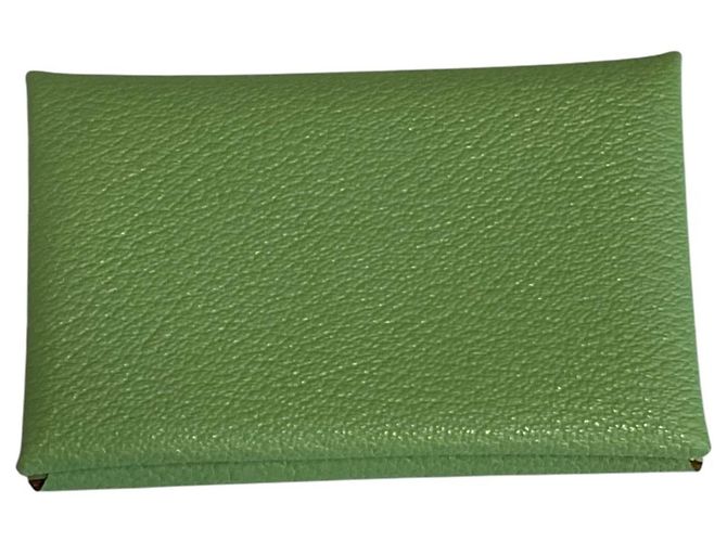 Hermès Hermes Calvi Verso Chevre Mysore Card Case Green