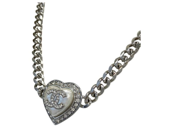 Colar de corrente Chanel Coco Mark Heart Prata