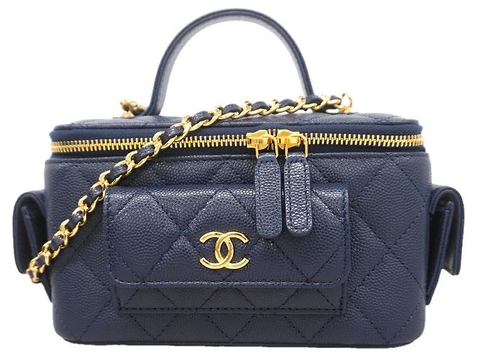 Bolsa de Ombro com Corrente Chanel Matelassé Azul
