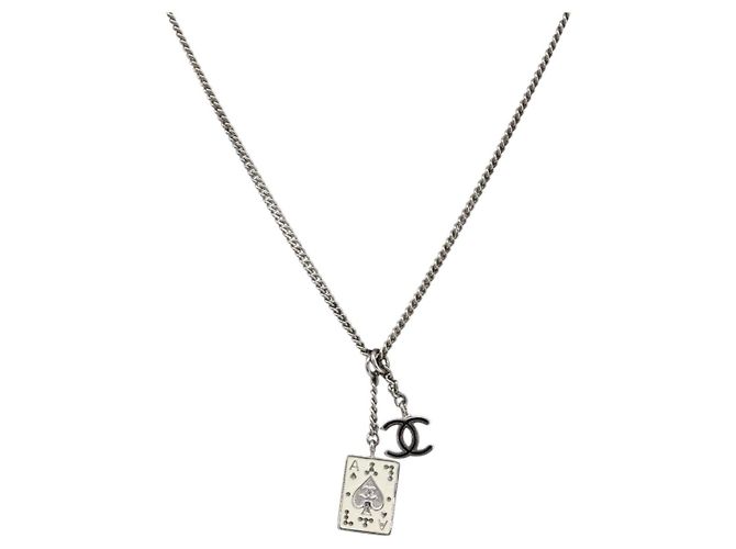 Colar CHANEL metal Silver CC Auth 205469M Prata