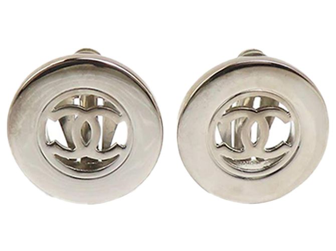 Silberne Chanel CC runde Clip-On-Ohrringe aus Messing