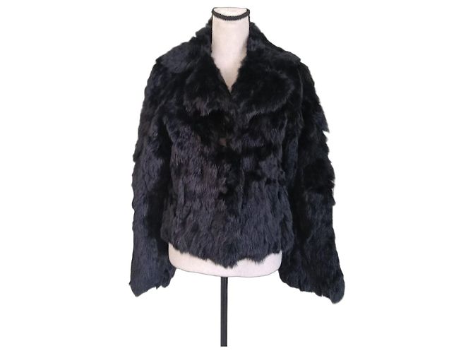 Autre Marque Women's Black Rabbit Fur Coat