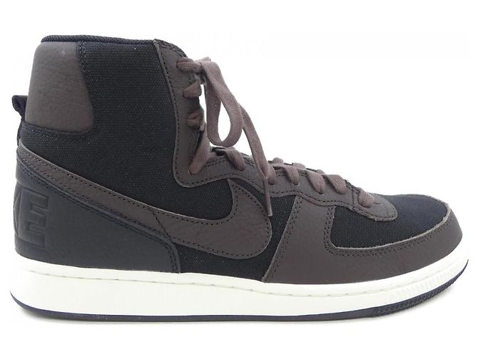 Autre Marque Nike Sneakers Black