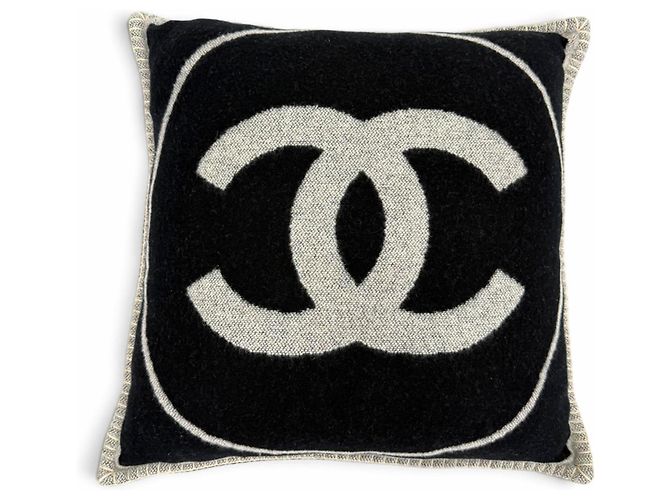 Chanel 18V Wool Cashmere Blend Cushion Brown Black