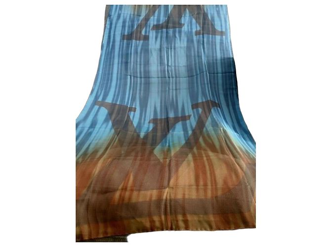 Lenço de seda Louis Vuitton Monograma Degradê Marrom Azul Bege
