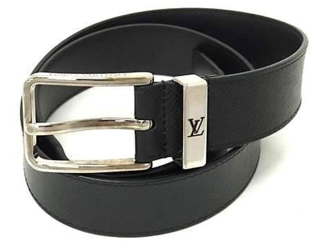 Louis Vuitton Taiga Belt Black