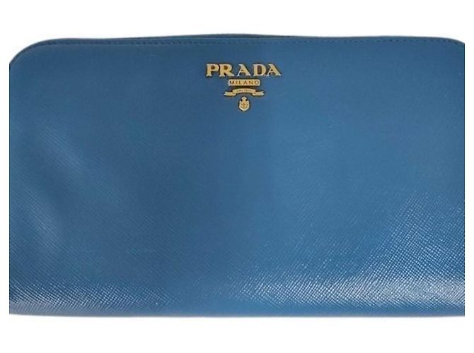 Carteira Longa Prada em Couro Saffiano Azul