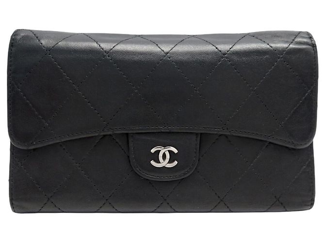 CHANEL CLASSIQUE TIMELESS BLACK QUILTED LEATHER WALLET