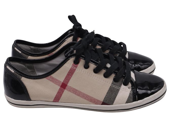 Burberry Nova Check in Multicolor Canvas Multiple colors