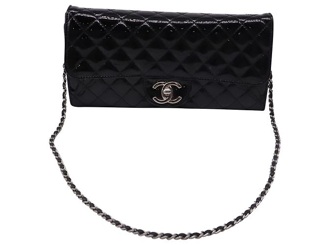 Chanel CC Quilted Pattern Wallet On Chain in Black Patent Leather