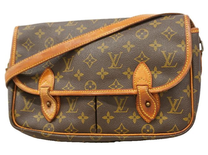 Borsa a tracolla Louis Vuitton Monogram Gibeciere MM Marrone