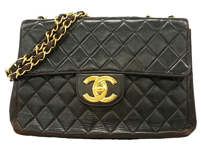 Bolsa de Ombro Chanel Large Matelassé Preta Preto