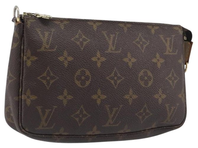 LOUIS VUITTON Monogram Pochette Accessoires Pouch M51980 LV Auth 202526 Monogramma