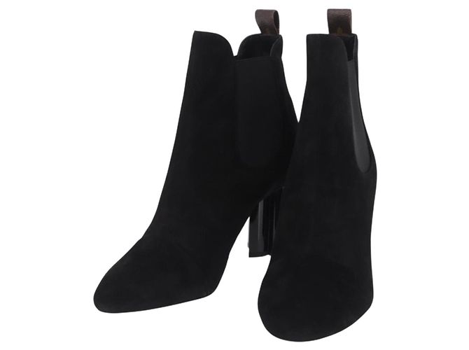 LOUIS VUITTON Short Boots Suede 40 Black LV Auth 204942M