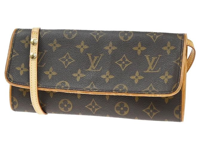 Louis Vuitton Twin Monogram Canvas GM Marrom