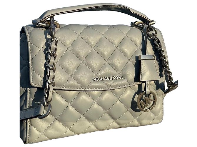 Michael Kors Bolso Acolchado de Cuero Gris