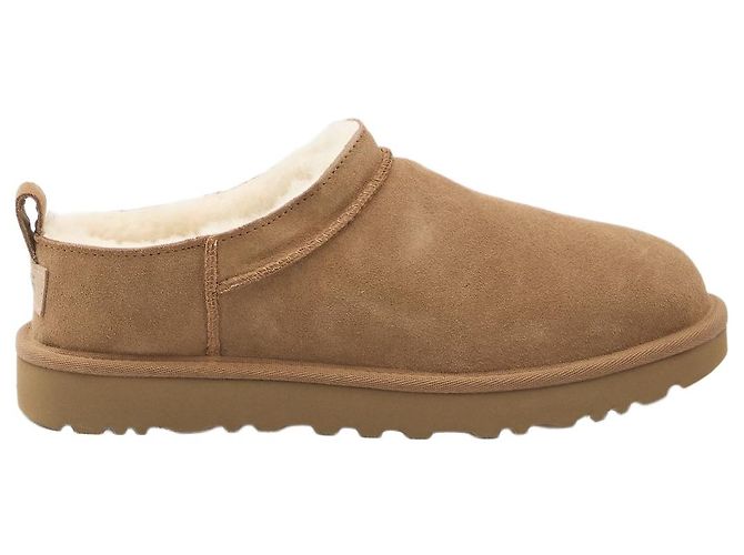 Stivali Ugg Classic Micro in pelle marrone castano