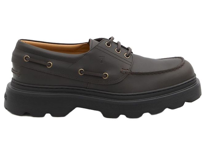 Tod's Mocassin bateau à semelle crantée Marron