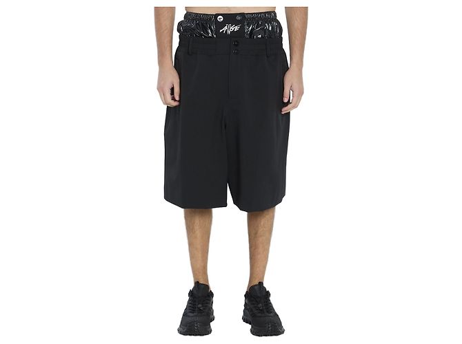 Bermuda Moncler AWGE in nylon nero