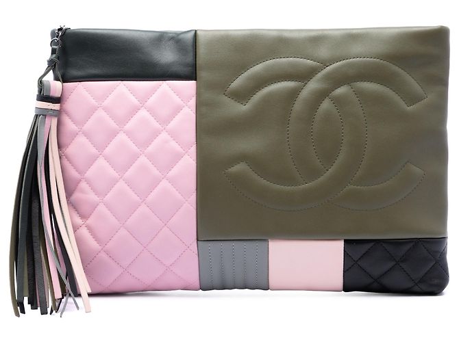 Chanel Vert Large Lambskin Colorblock Patchwork O Case