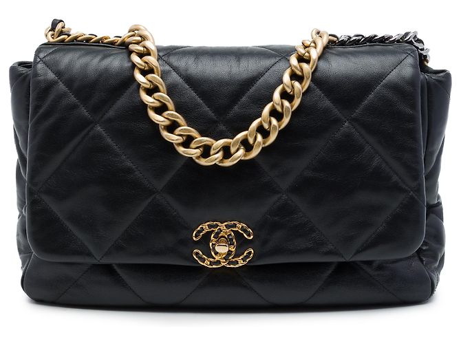Chanel Black Maxi Lambskin 19 Flap Noir