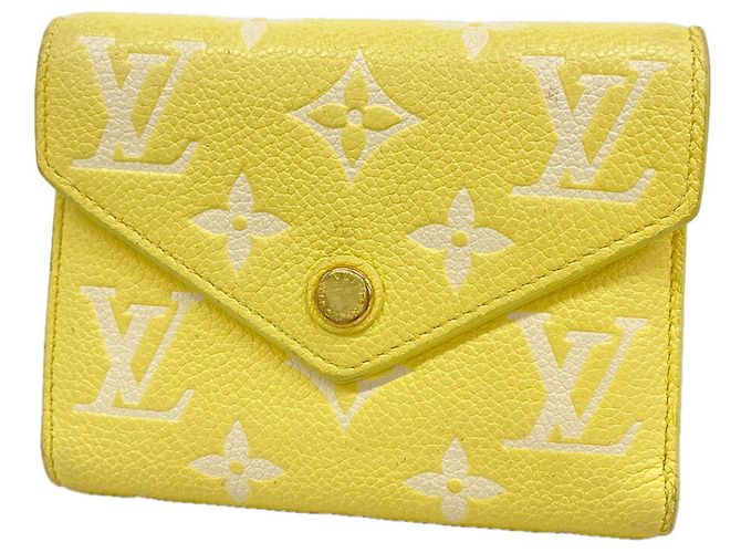 Louis Vuitton Tri-fold Geldbörse Gelb