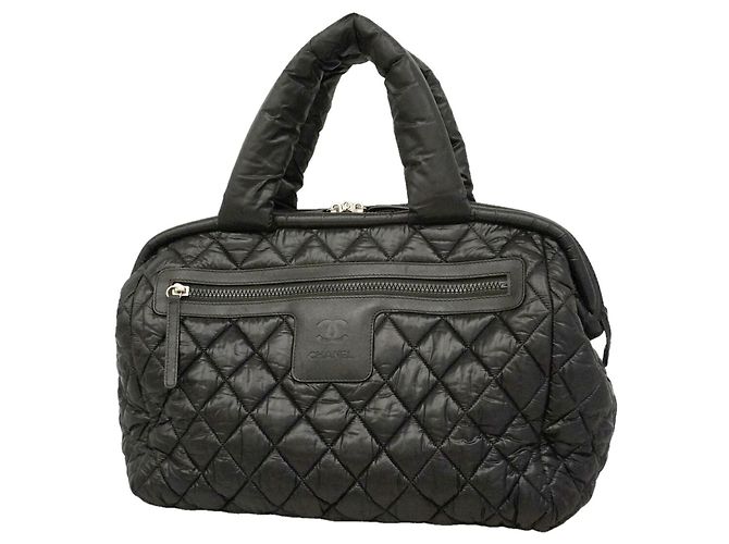 Sac cabas Chanel Coco Cocoon en nylon Noir