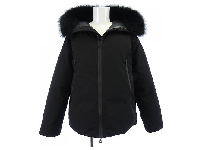 Moncler KERJEAN Down Jacket Black