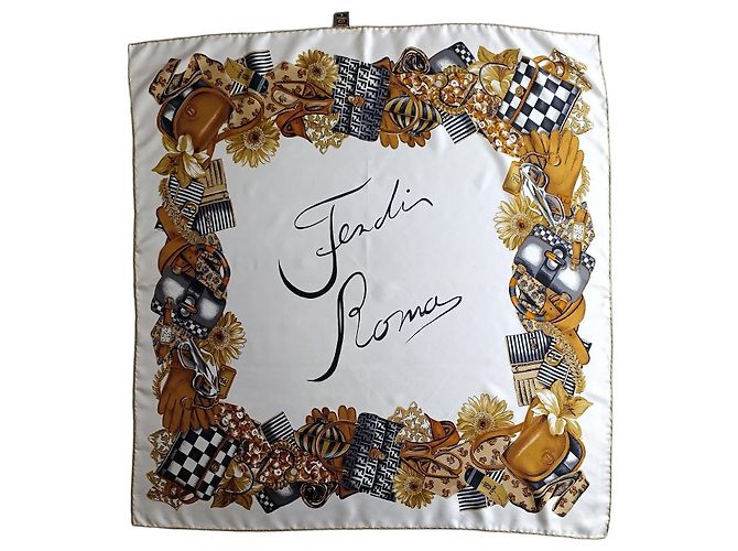 Lenço de seda Fendi Roma Marrom Preto Branco Dourado