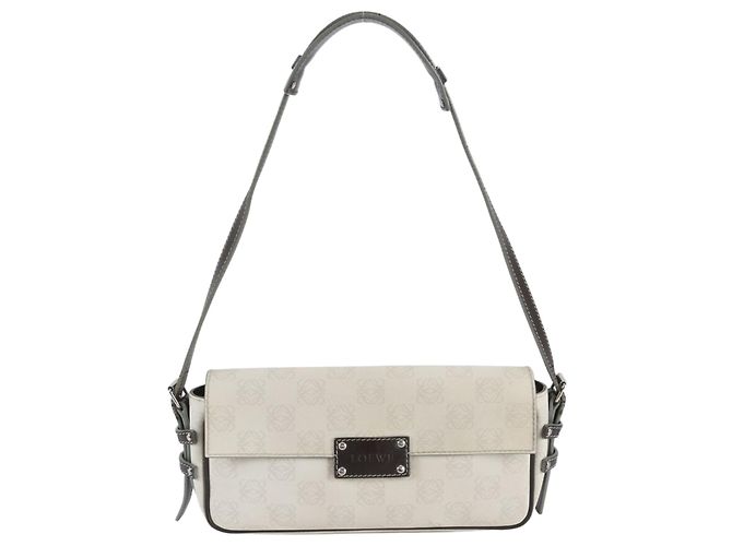 Bolsa de Ombro em Couro Loewe Anagram Repeat Marrom Cru