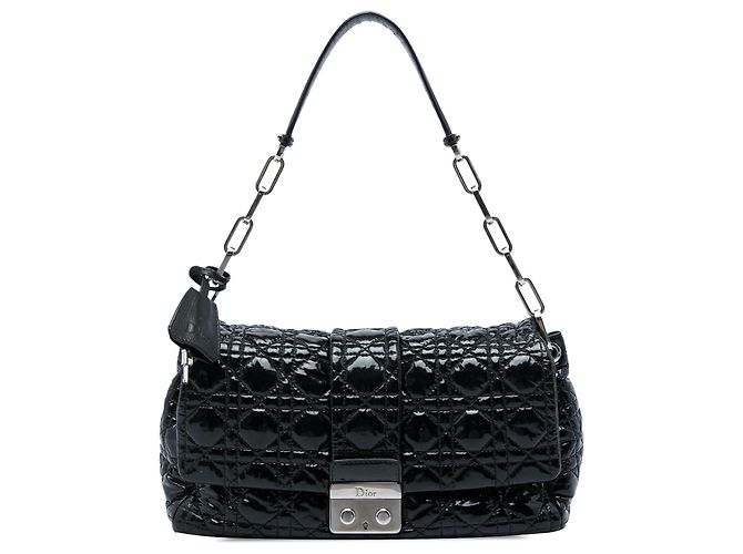 Borsa a tracolla Dior New Lock in vernice nera Cannage Nero