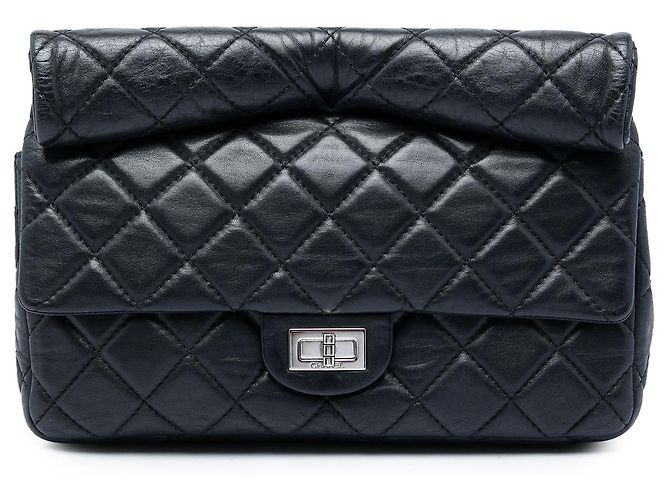 Clutch Roll Reissue 2.55 em pele de cordeiro acolchoada preta Chanel Preto