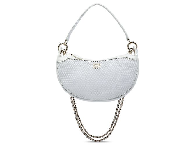 Bolsa Hobo Chanel em malha branca CC e pele de cordeiro brilhante acolchoada com corrente Branco