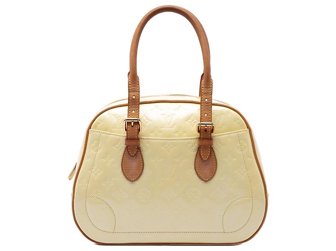 Louis Vuitton White Monogram Vernis Summit Drive Blanc Écru