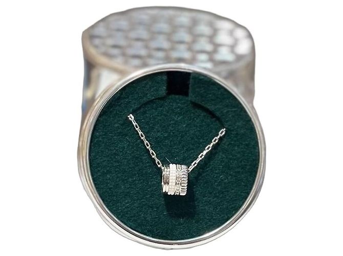 Colar com pendente de diamante Boucheron Branco Hardware prateado