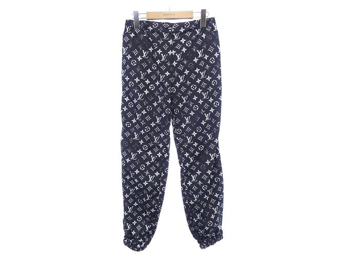 Pantalon de jogging Louis Vuitton Monogram effet stencil Noir