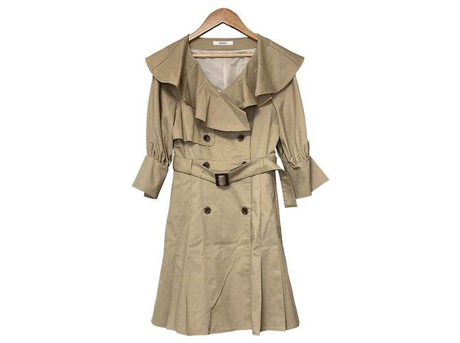 Autre Marque Snidel Trench-Kleid mit Rüschen Beige
