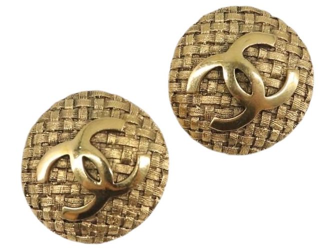 CHANEL Earring metal Gold Tone CC