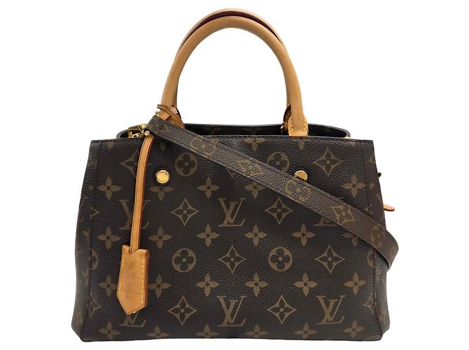 Bolso de hombro Louis Vuitton Montaigne BB Monogram Castaño Monograma