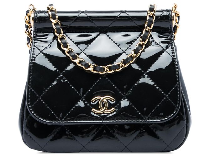 Clutch Chanel Black CC Quilted Patent Frame con catena Nero