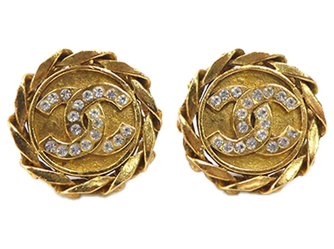 Orecchini a clip rotondi Chanel Gold CC placcati oro e strass D'oro