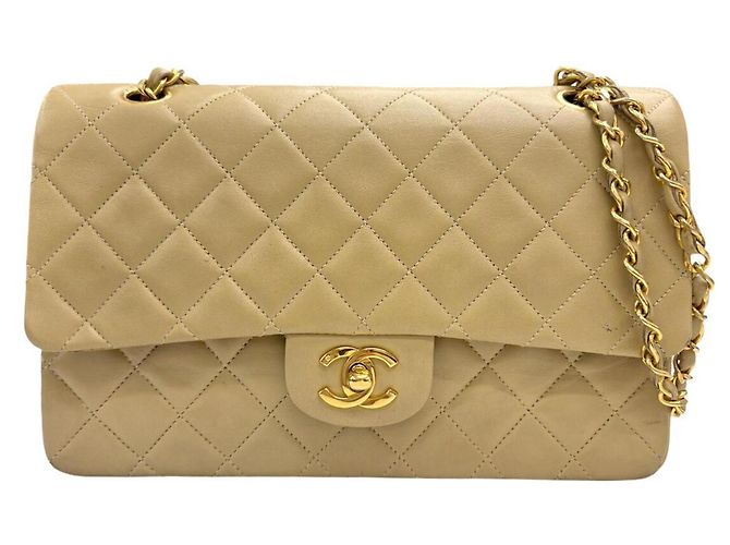 Bolsa de Ombro com Corrente CHANEL Matelassé 25 Bege
