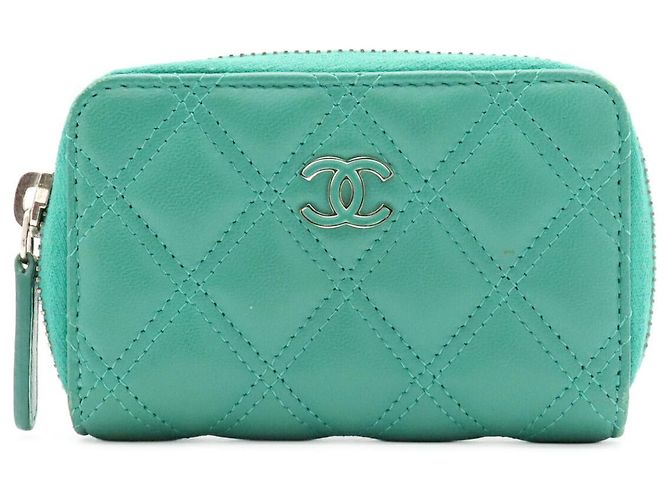 Porta-moedas Chanel Matelassé Coco Mark Zip Verde