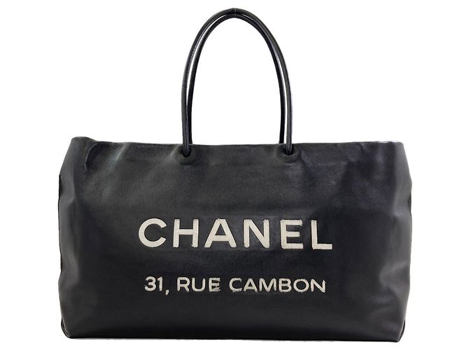 Chanel Essential Tote Bag Black
