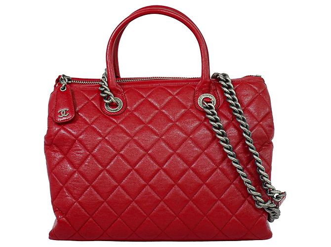 Chanel Boy Chained Quilted Calfskin Medium Rouge